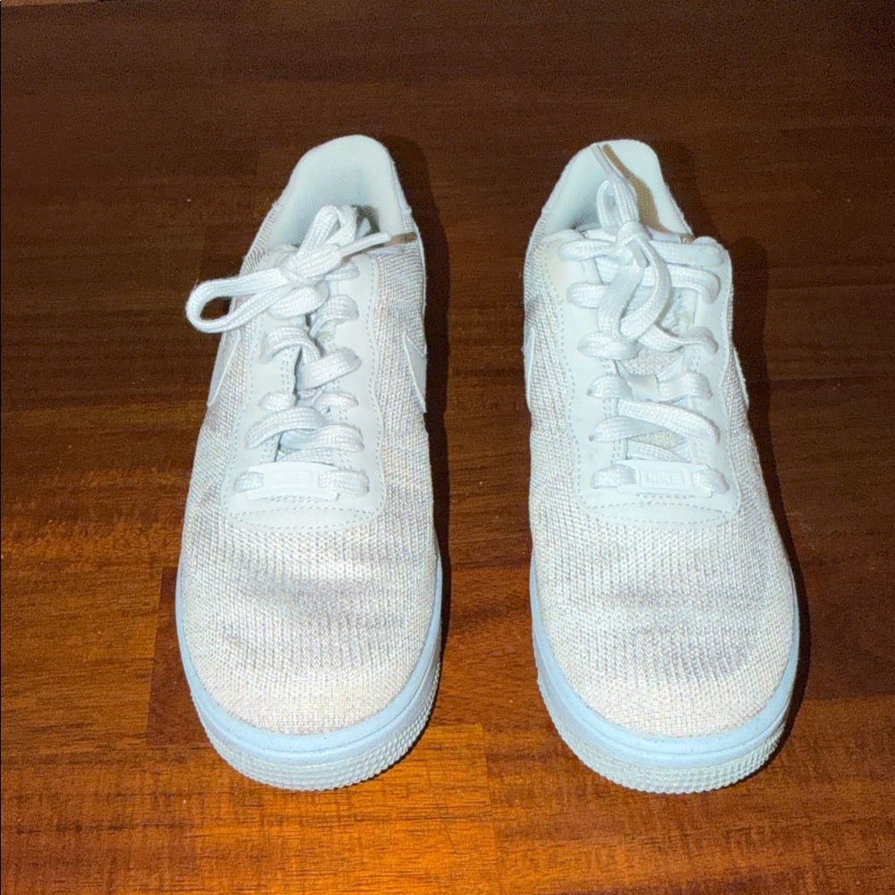 Nike youth 6.5Y White Nike Air Force 1 Crater Flyknit Shoes DH3375 101